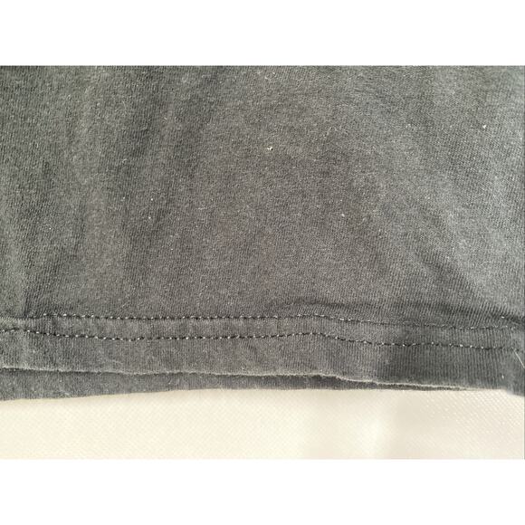 Genuine Licensed Keith Haring Red Dancing Dog Black T-Shirt Men's Medium 38-40 - Picture 5 of 7